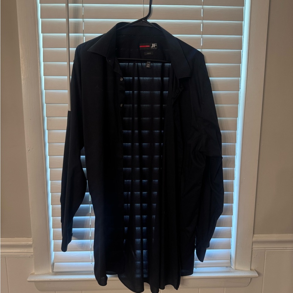 JF J.Ferrar Men's Classic Black Dress Shirt